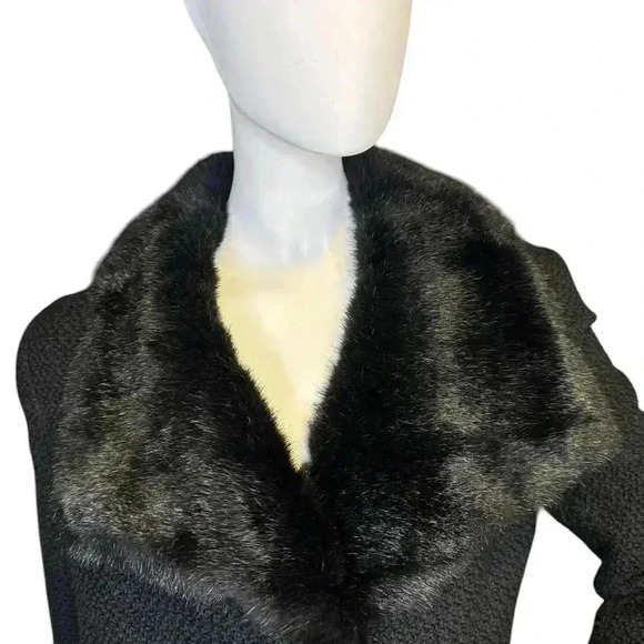 Guess by Marciano unique asymmetrical black wool coat faux fur trim. - Picture 2 of 16
